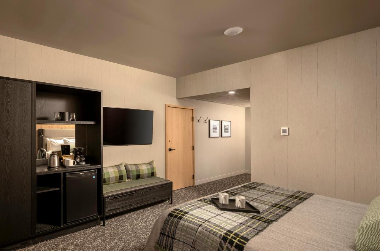 Peaks Hotel And Suites Banff Luaran gambar