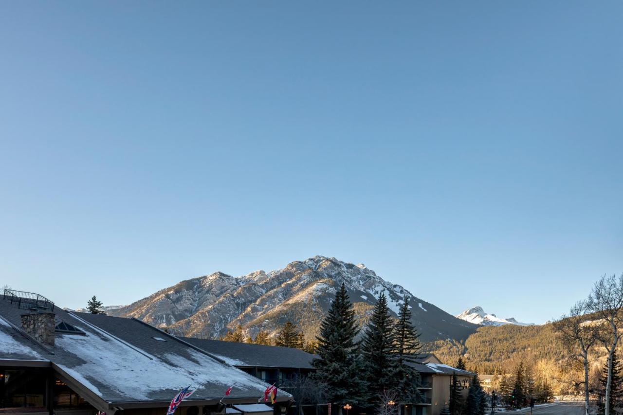 Peaks Hotel And Suites Banff Luaran gambar