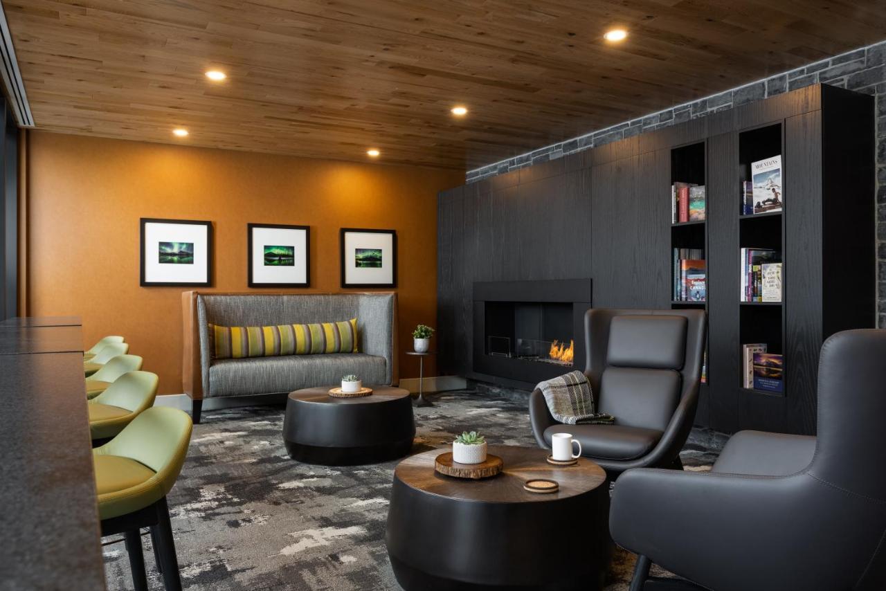 Peaks Hotel And Suites Banff Luaran gambar