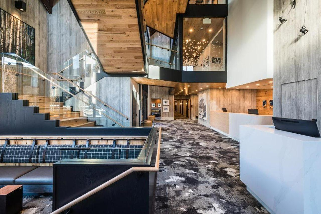 Peaks Hotel And Suites Banff Luaran gambar